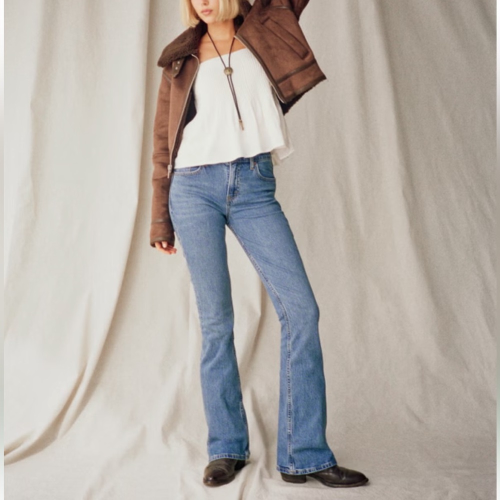 Abercrombie Mid-Rise Bootcut Jeans